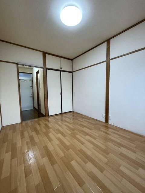 町田市中町２丁目のアパートの寝室