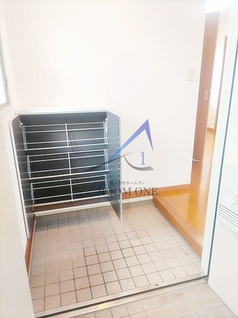 塚本ビルの玄関|玄関です。