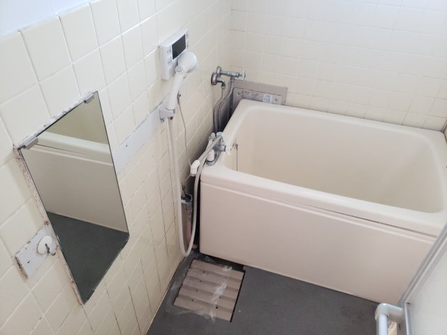 メゾン新小岩の浴室