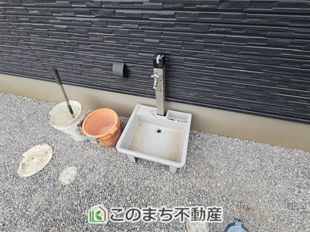 タマタウン大田原市加治屋の設備|外水栓はアウトドアやガーデニング、車のお手入れにも活躍します。