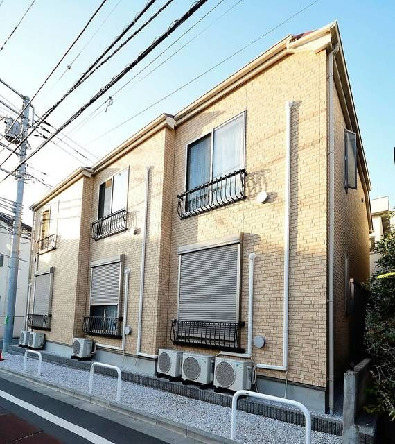 ラ・フィーネ三軒茶屋の外観