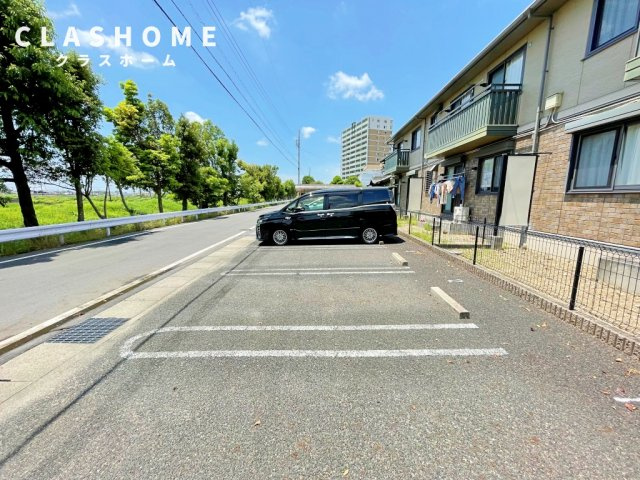 ベルツリー　　刈谷市の賃貸ならクラスホーム刈谷店の駐車場