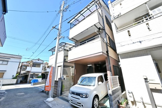 尼崎市栗山町1丁目中古戸建│5LDK+駐車1台可(車種制限有)