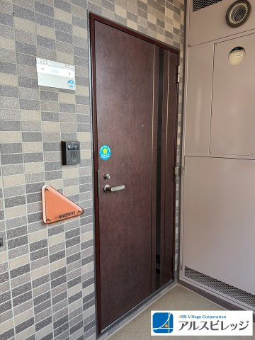レーベンハイム鶴瀬の玄関|玄関の様子です