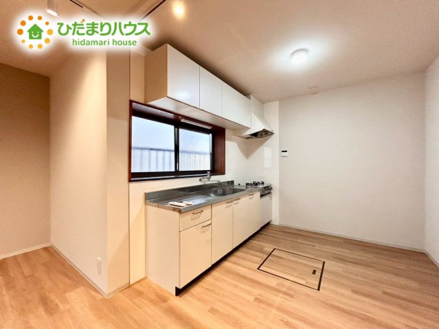 上尾市領家　中古戸建の居間・リビング
