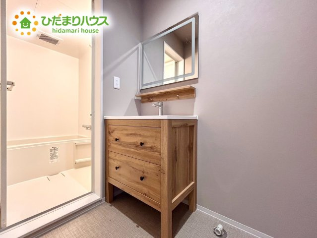 上尾市領家　中古戸建の独立洗面台