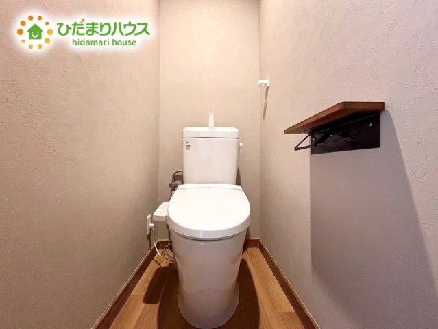 上尾市領家　中古戸建のトイレ