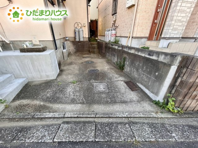 上尾市領家　中古戸建の駐車場