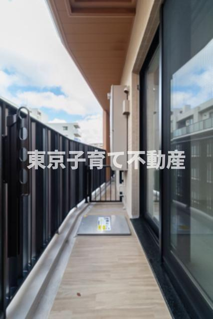 コノート茗荷谷のバルコニー