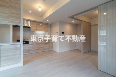 コノート茗荷谷の居間・リビング