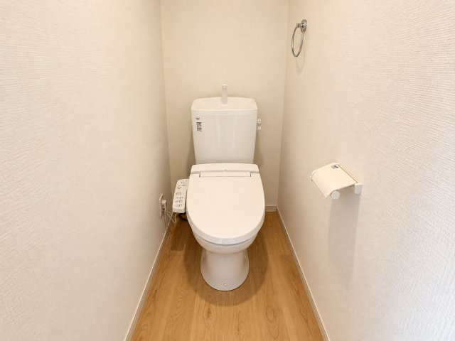 戸建 宇治市大久保町大竹のトイレ
