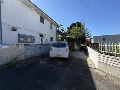 【駐車場】 | 伊勢崎市国定町　門扉付き戸建て　4DK