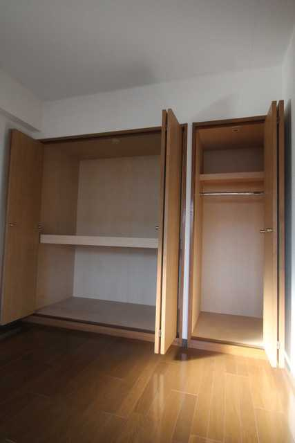 東大和市清水５丁目の賃貸マンションの収納
