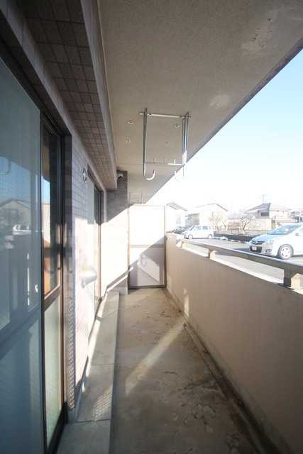 東大和市清水５丁目の賃貸マンションのバルコニー