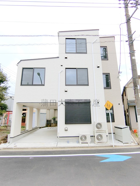 ムーンテラス多摩川の外観|2026年10月築　木造地上3階建て総戸数10戸　東京都大田区新蒲田2丁目　
JR京浜東北線蒲田駅徒歩14分、東急多摩川線矢口渡駅近最寄り徒歩4分、東急池上線蓮沼駅徒歩9分