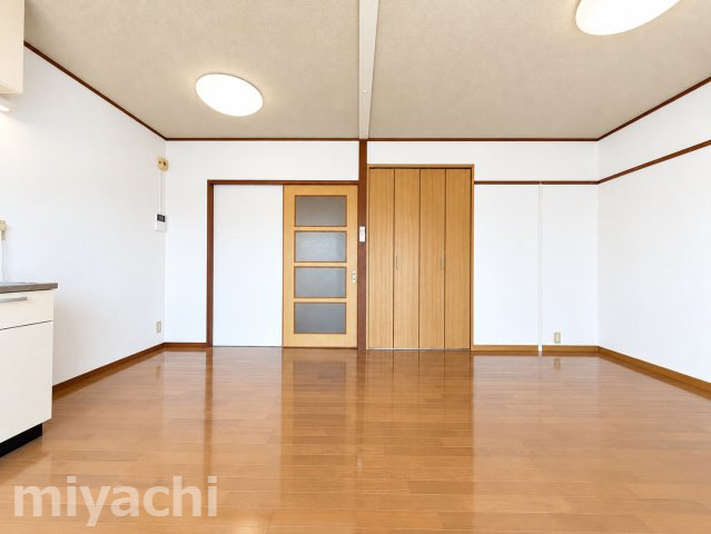 三好コーポの内装
