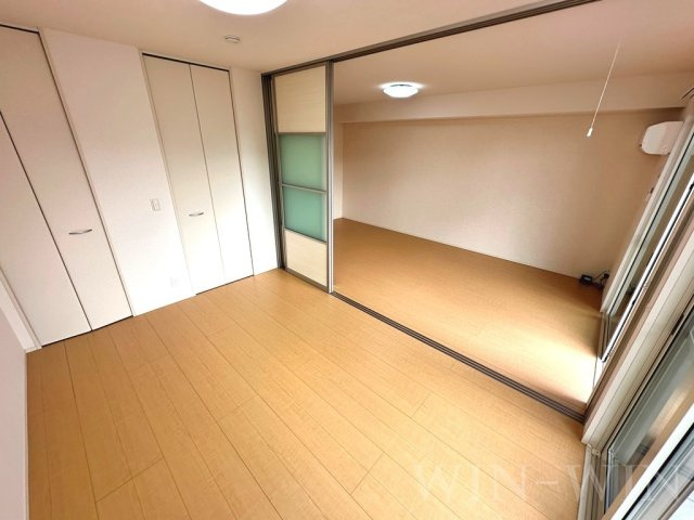 イールコート A棟の寝室