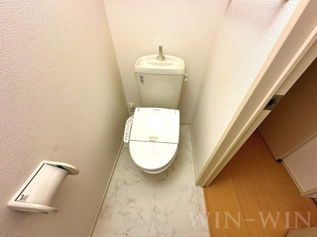 イールコート A棟のトイレ