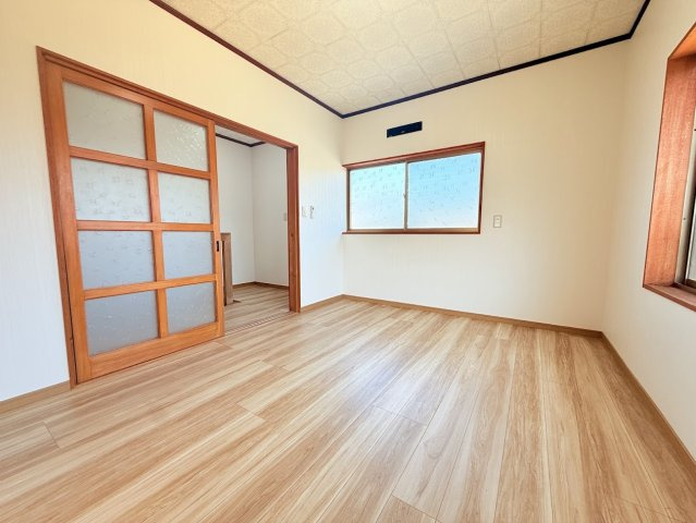 田辺市下万呂_中古戸建ての洋室