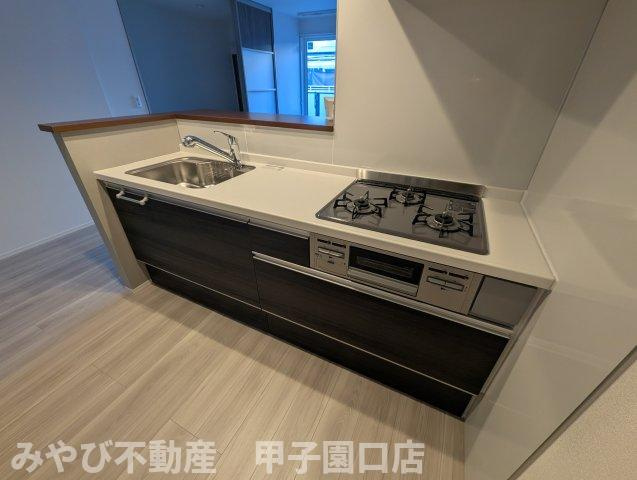 メゾン・ド・プティエル今津のキッチン