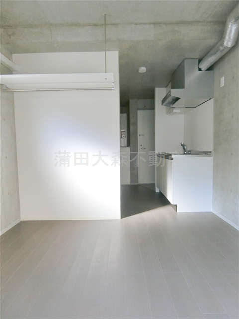FOURフォー千鳥町の居間・リビング