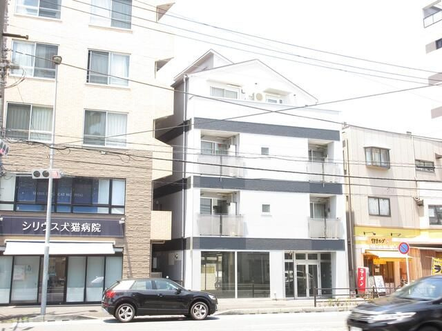 Ａ　ＦＬＡＴ　ＯＳＨＩＹＡＭＡの外観