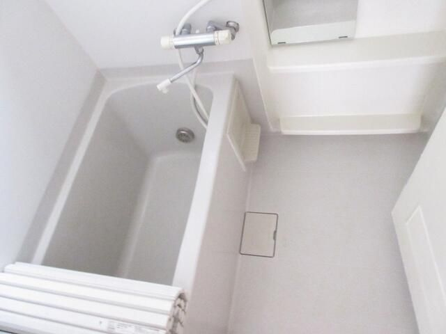 Ａ　ＦＬＡＴ　ＯＳＨＩＹＡＭＡの浴室