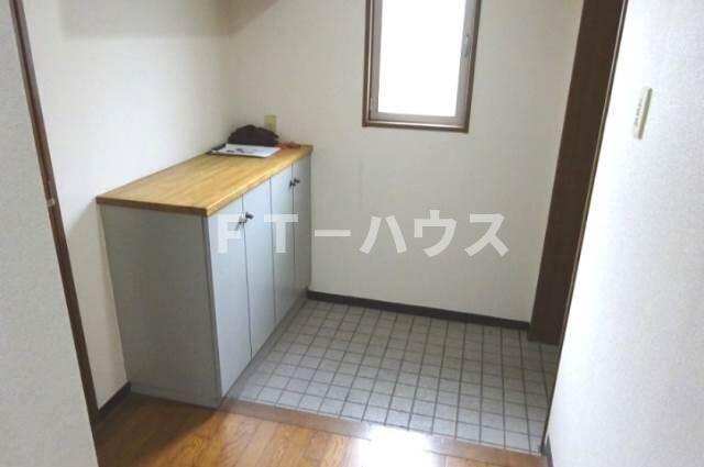 ハウス北習志野の玄関