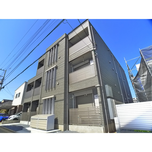 エキューム登戸の外観
