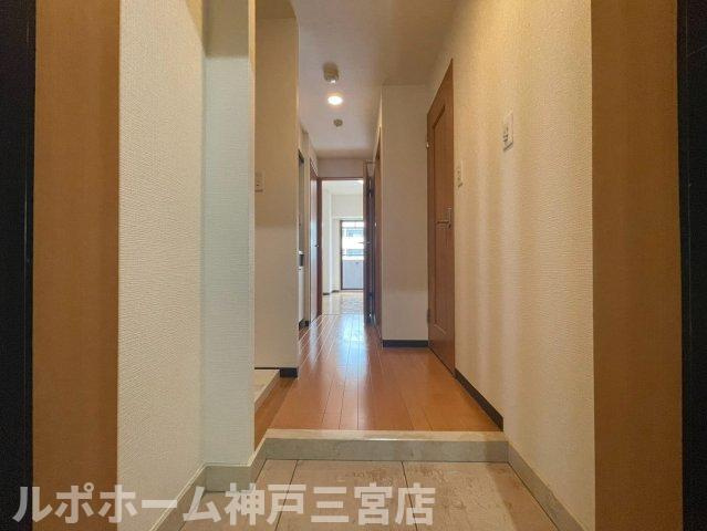 S-FORT神戸三宮北の玄関