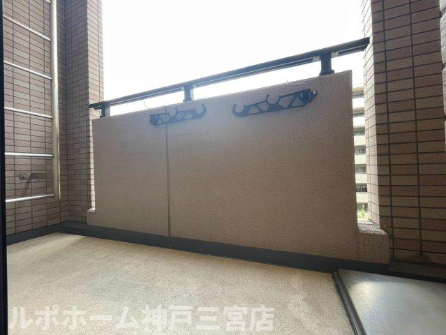 S-FORT神戸三宮北のバルコニー