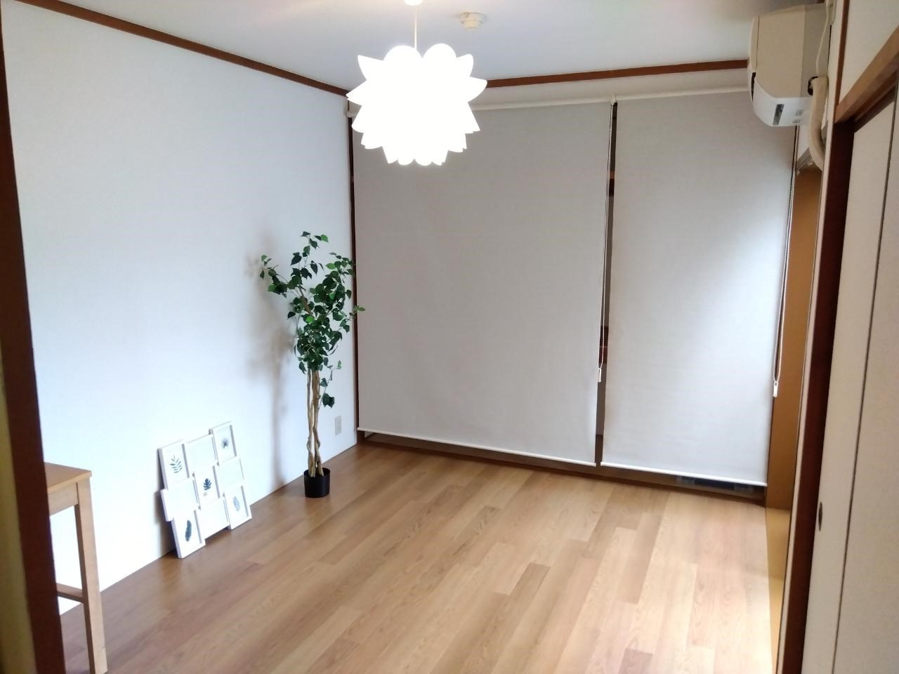 ミニヨンハウス勧修 の内装