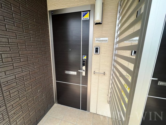 Strahl Bの玄関