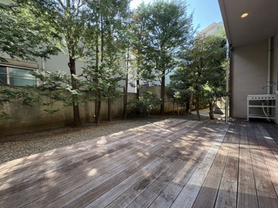 【バルコニー】 | 渋谷区富ヶ谷1丁目戸建