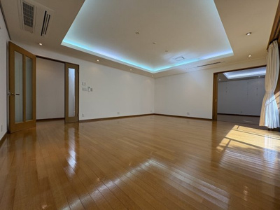 【居間・リビング】 | 渋谷区富ヶ谷1丁目戸建