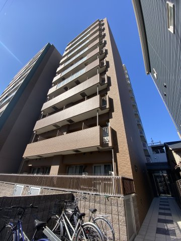 大阪市東淀川区東中島４丁目の賃貸マンションの外観