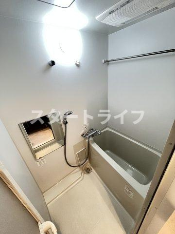 大阪市東淀川区東中島４丁目の賃貸マンションの浴室