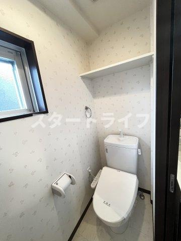 大阪市東淀川区東中島４丁目の賃貸マンションのトイレ