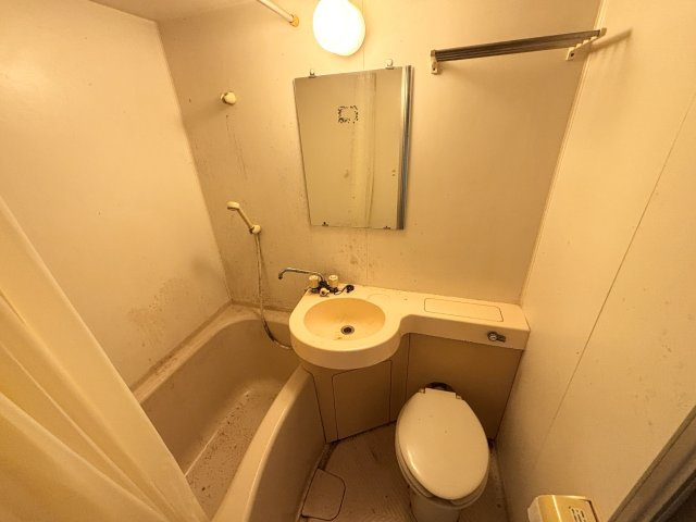 パンシオン辻町の浴室