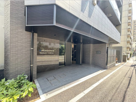 S-RESIDENCE松戸Cosmeaのエントランス