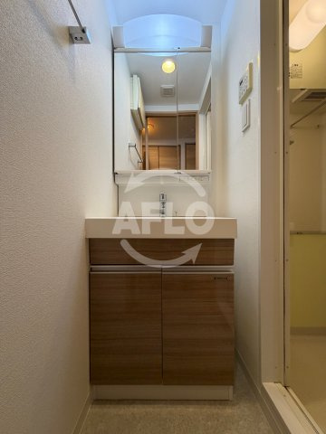 フロンティアコート堺筋本町の独立洗面台|ノーブルコート堺筋本町　独立洗面台