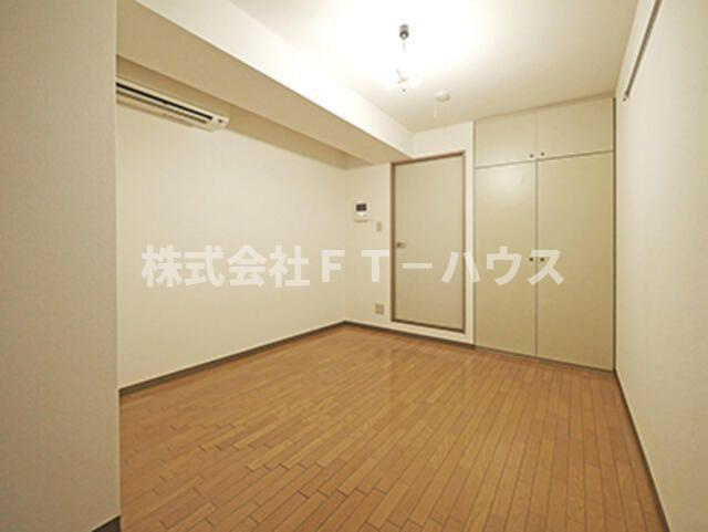 ベイステート安間の居間・リビング