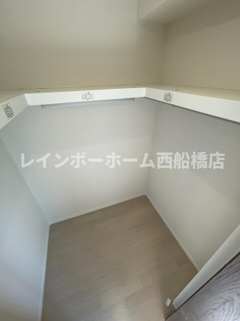 習志野市藤崎２丁目のアパートの収納