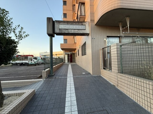 サニーハイライズのエントランス|エントランス