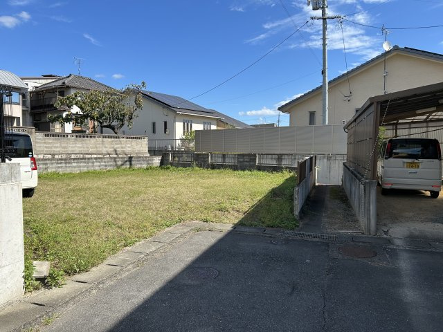 売土地 倉敷市真備町箭田の前面道路含む現地写真