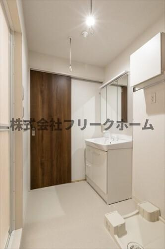 小金井市梶野町５丁目の賃貸マンションの独立洗面台
