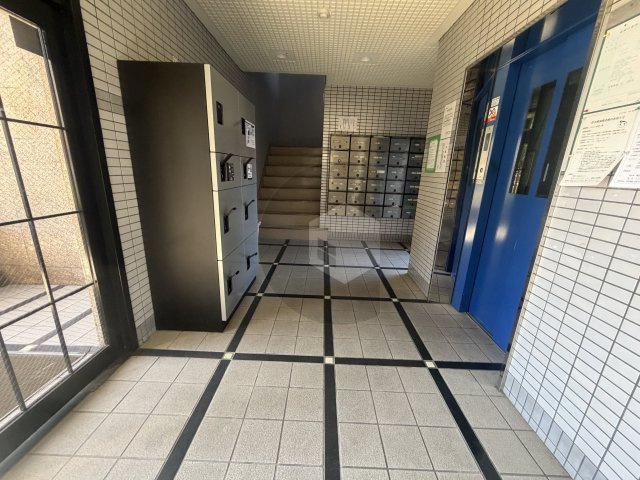 ファミール吉村のロビー