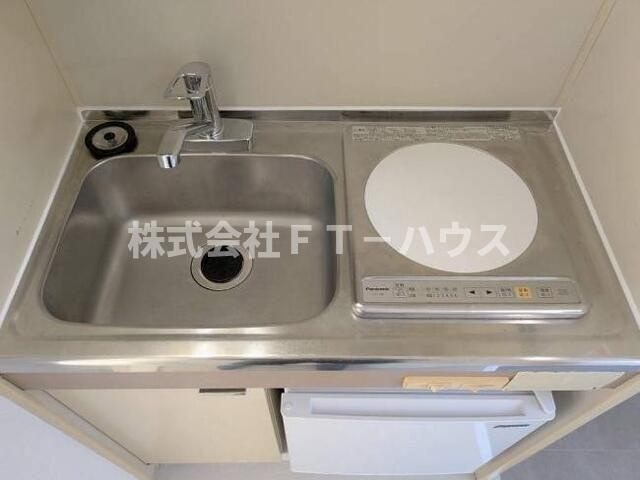 ローズアパート３８番館（Ｒ－０３８）のキッチン