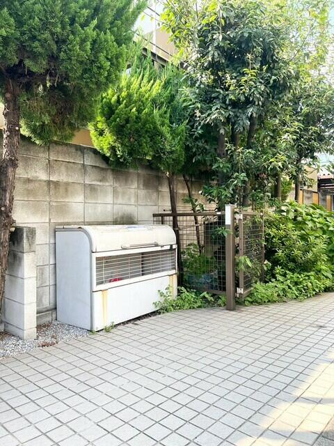 ネクサス新代田のエントランス|清潔なエントランスです