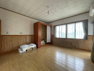 【居間・リビング】 | 桜川市真壁町羽鳥中古住宅